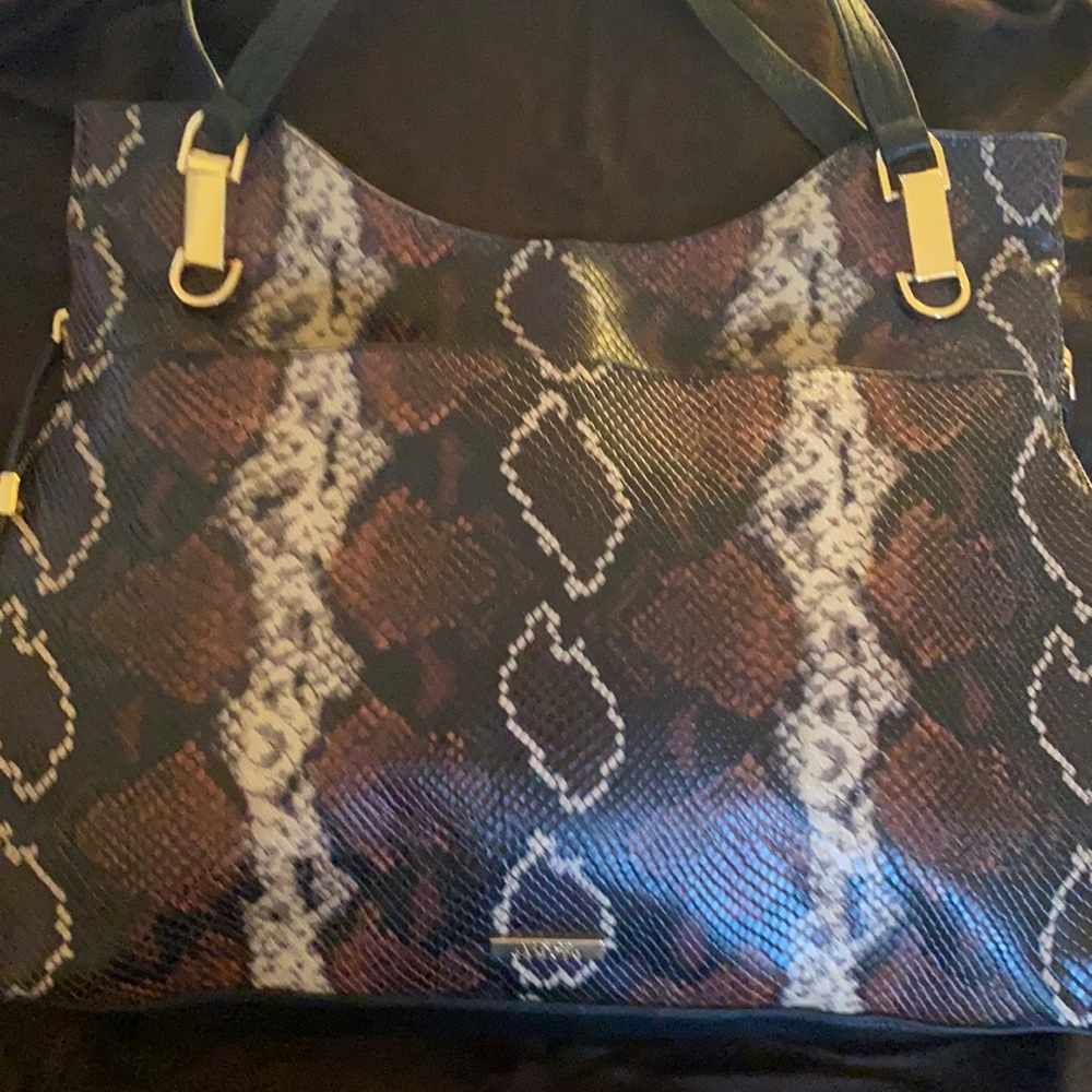 Vince Camuto Shoulder Bag
